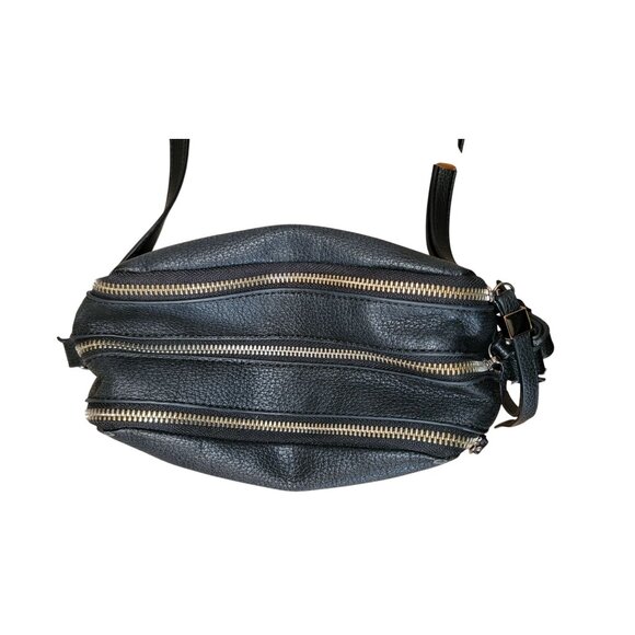 Urban Expressions Black vegan Leather Crossbody Bag - Picture 2 of 13